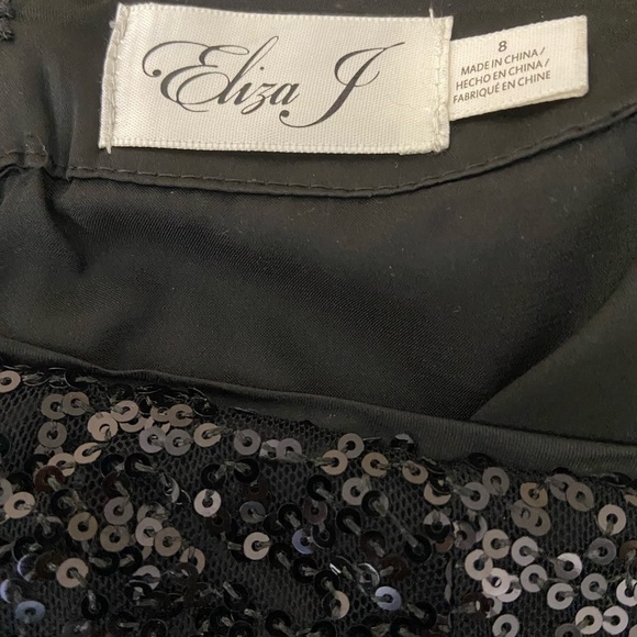 NWT Eliza J Sequin Flared Skirt In Black size 8 - Picture 7 of 7